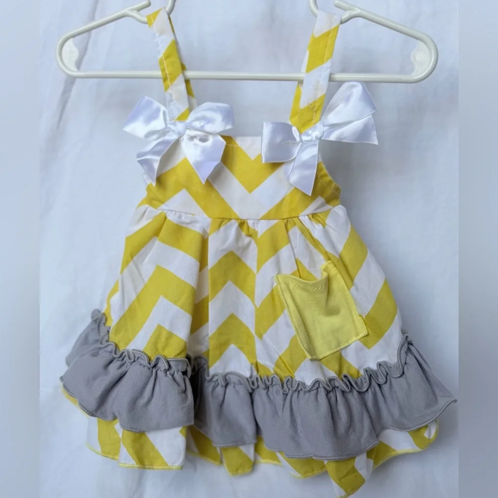 Unbranded Yellow & White Chevron Baby Sundress with Gray Trim